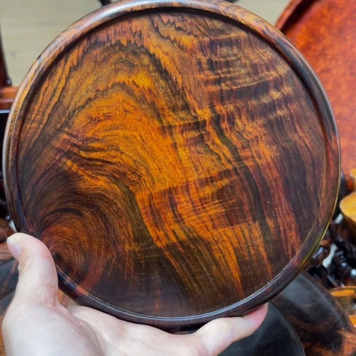 交趾黄檀（大红酸枝）