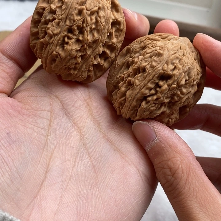 文玩核桃吊坠木*泥鳅