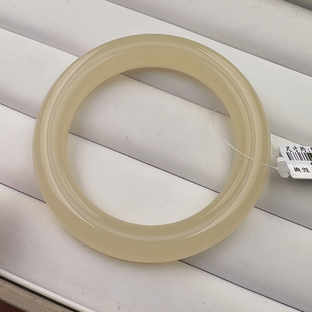 未镶嵌手镯和田玉满色均匀藕粉 冰到起胶55.5