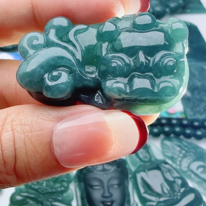 翡翠未镶嵌颈饰多样性发货天然A货翡翠