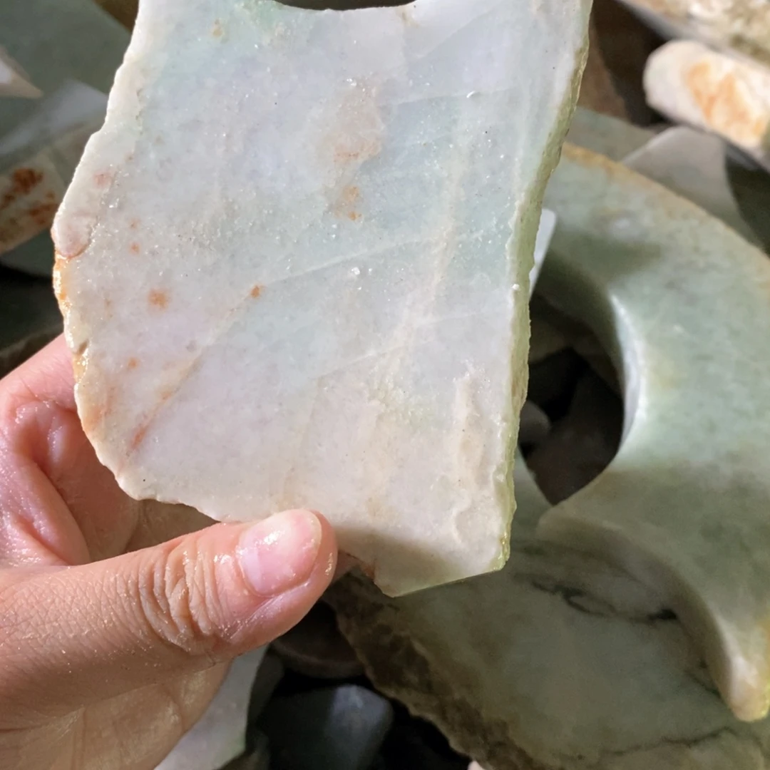 翡翠未镶嵌颈饰天然翡翠
