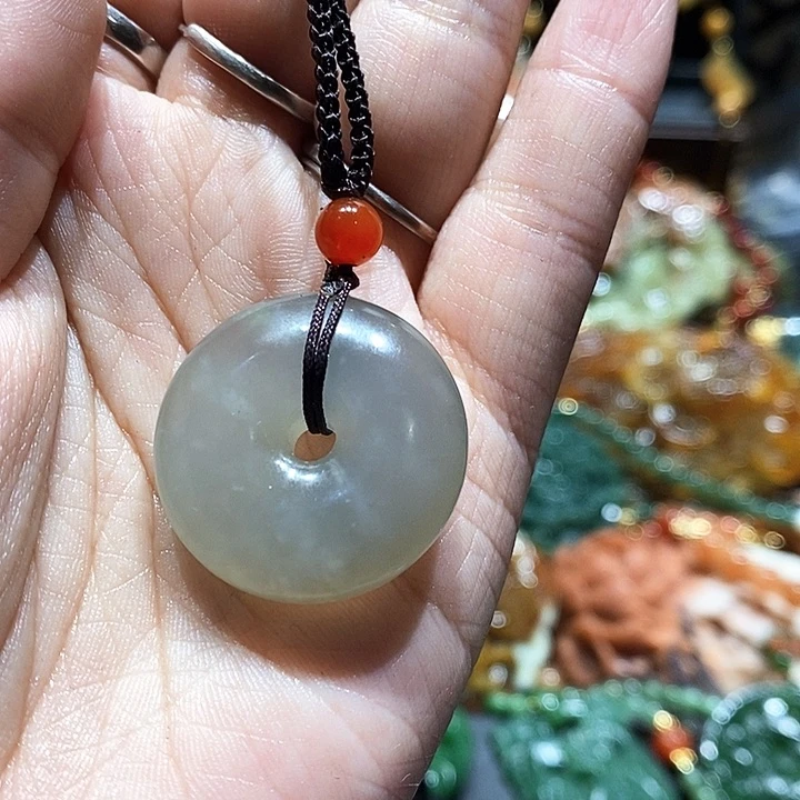 岫玉未镶嵌毛衣链