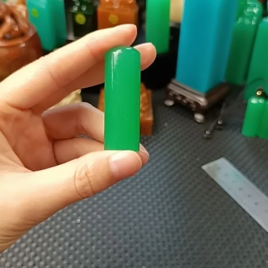 寿山石印石雅安绿随形章