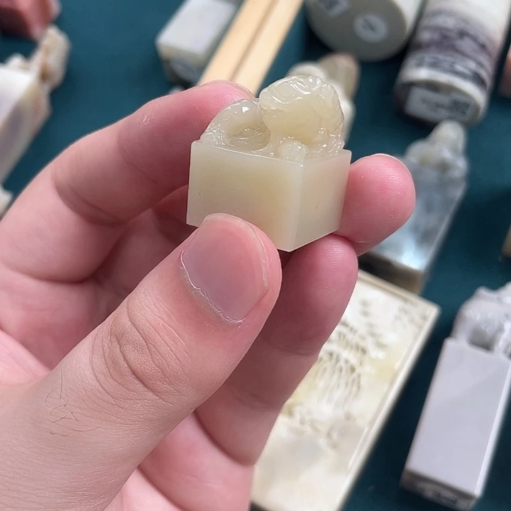 寿山石印石寿山石一手精品浮力