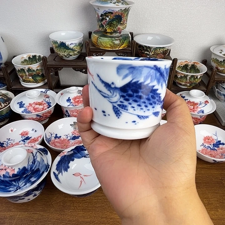 忠意堂釉下彩荷花鳜鱼