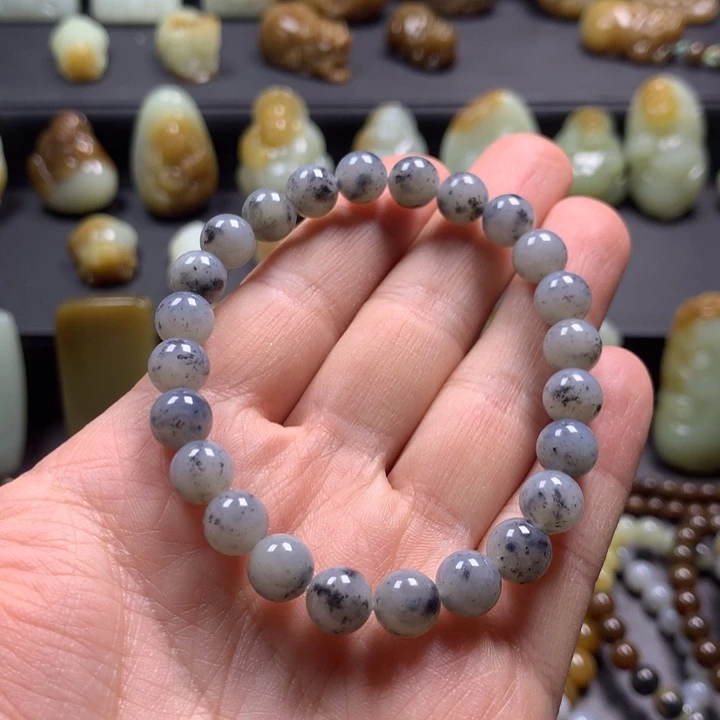 和田玉未镶嵌手串