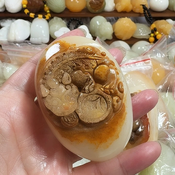 এ***'砖雕石头手把件不退不换