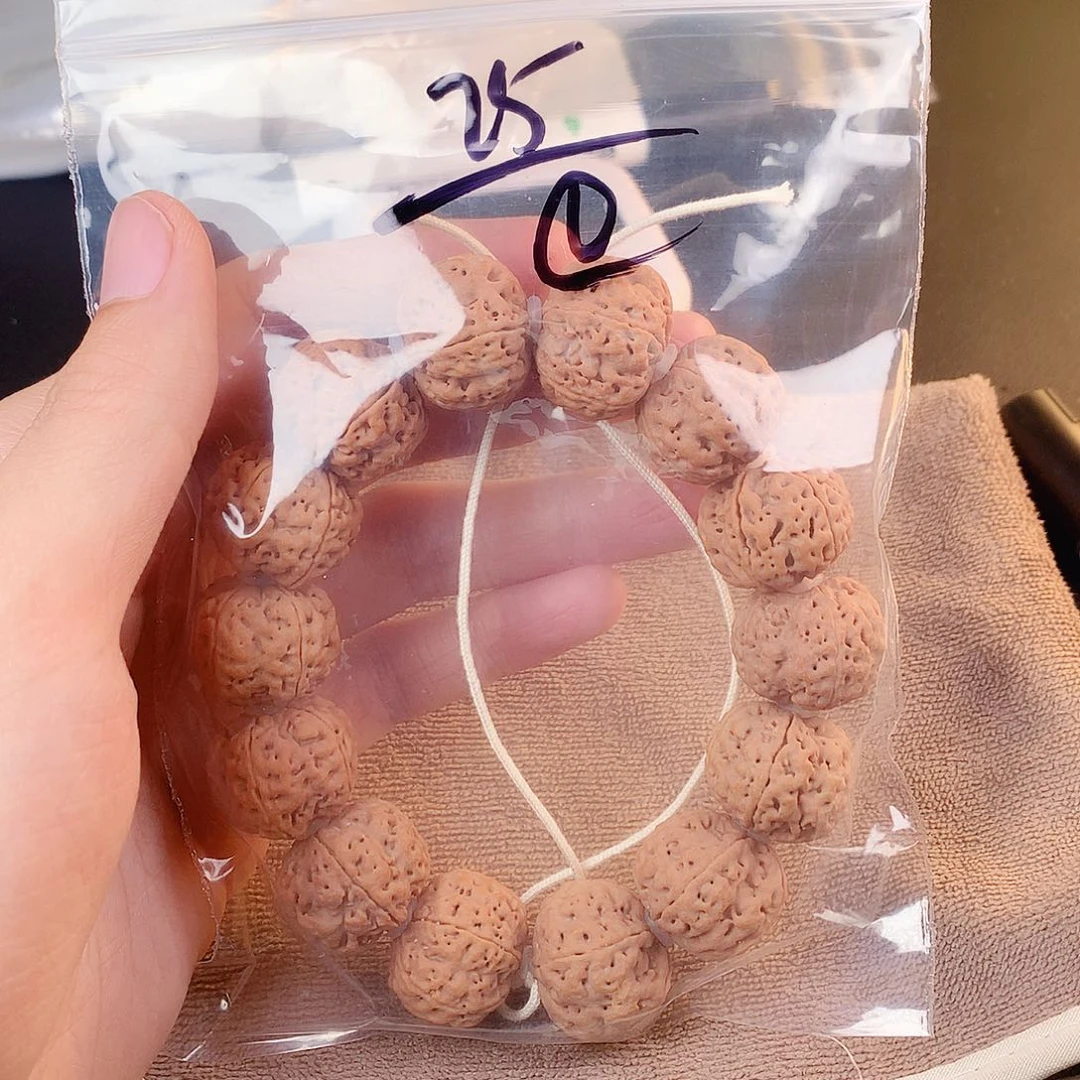 昕***队金刚菩提吊坠01—————-
