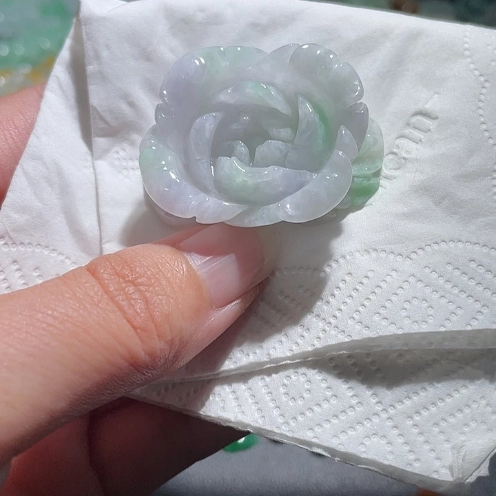 颈饰未镶嵌翡翠天
