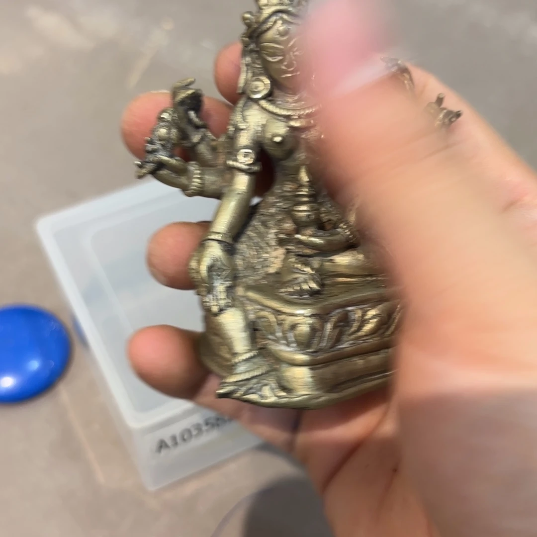 鸿***祖非常喜欢这个瓷器
