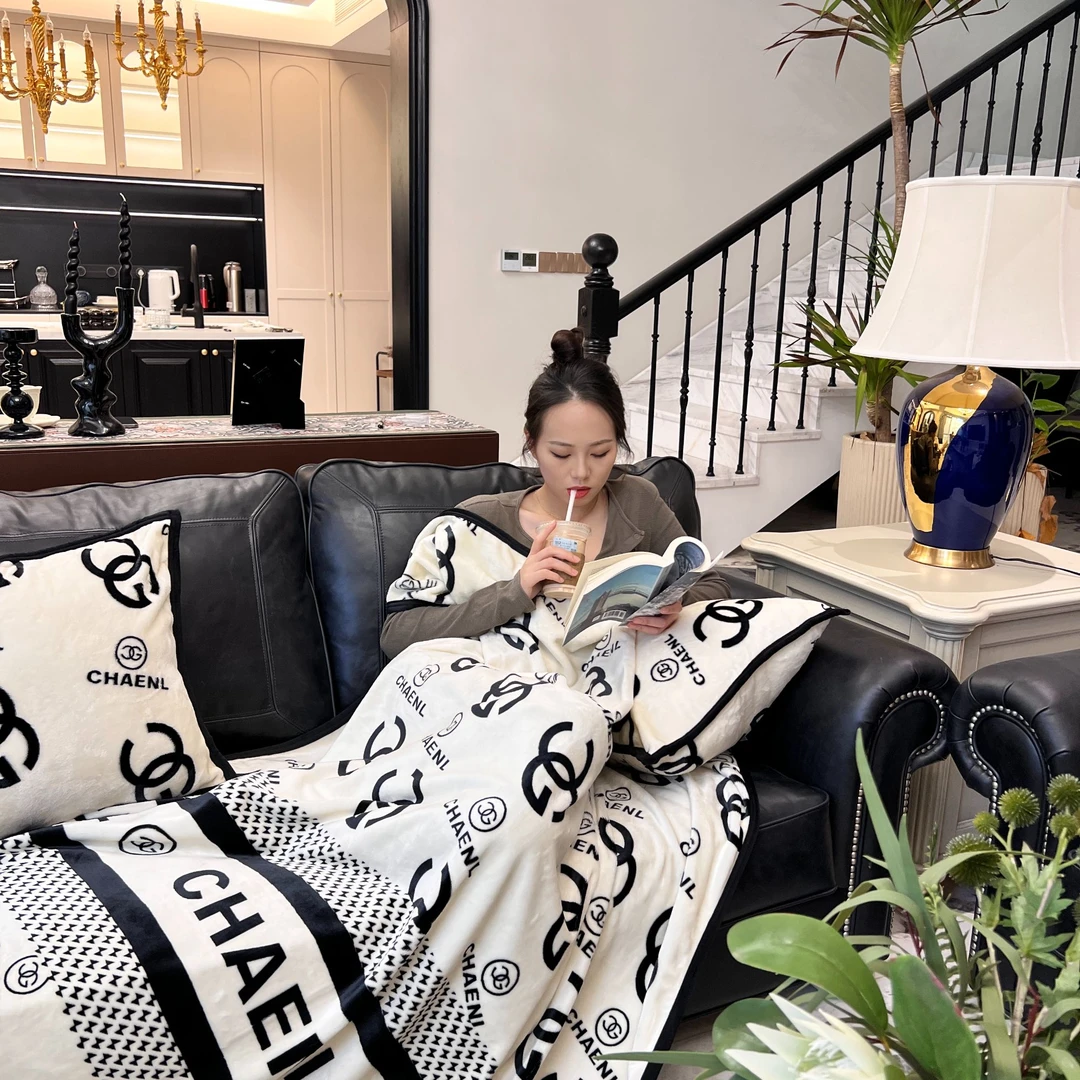 轻奢款双面绒卧室多功能客厅休闲毯办公室单人午休毯亲肤奶绒柔软