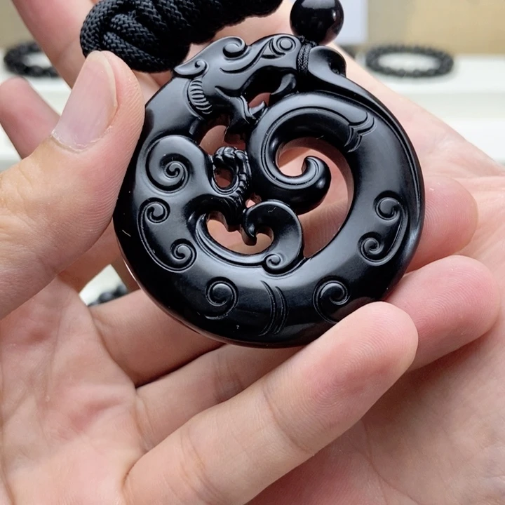 未镶嵌手链和田玉（墨玉）?****e龙牌