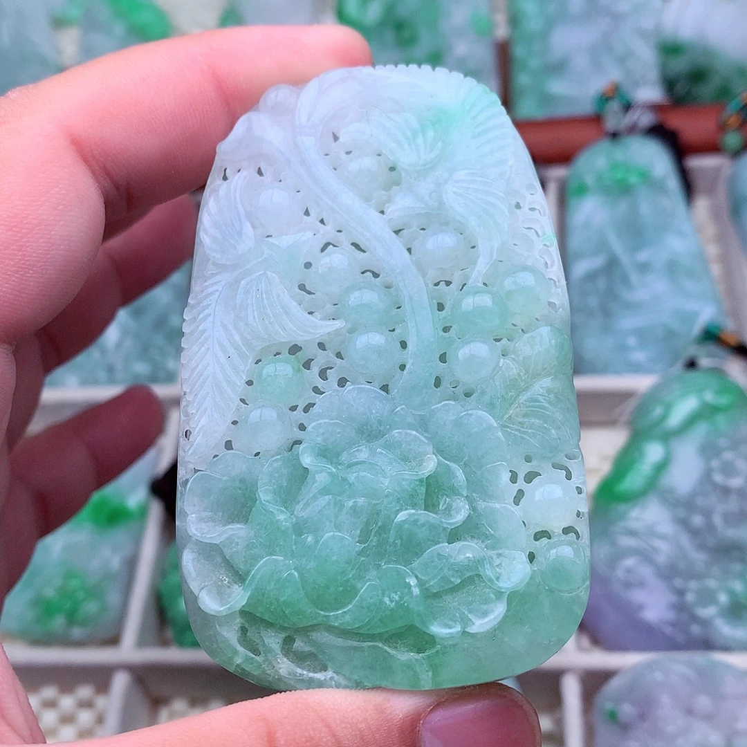 翡翠未镶嵌吊坠(不含链)