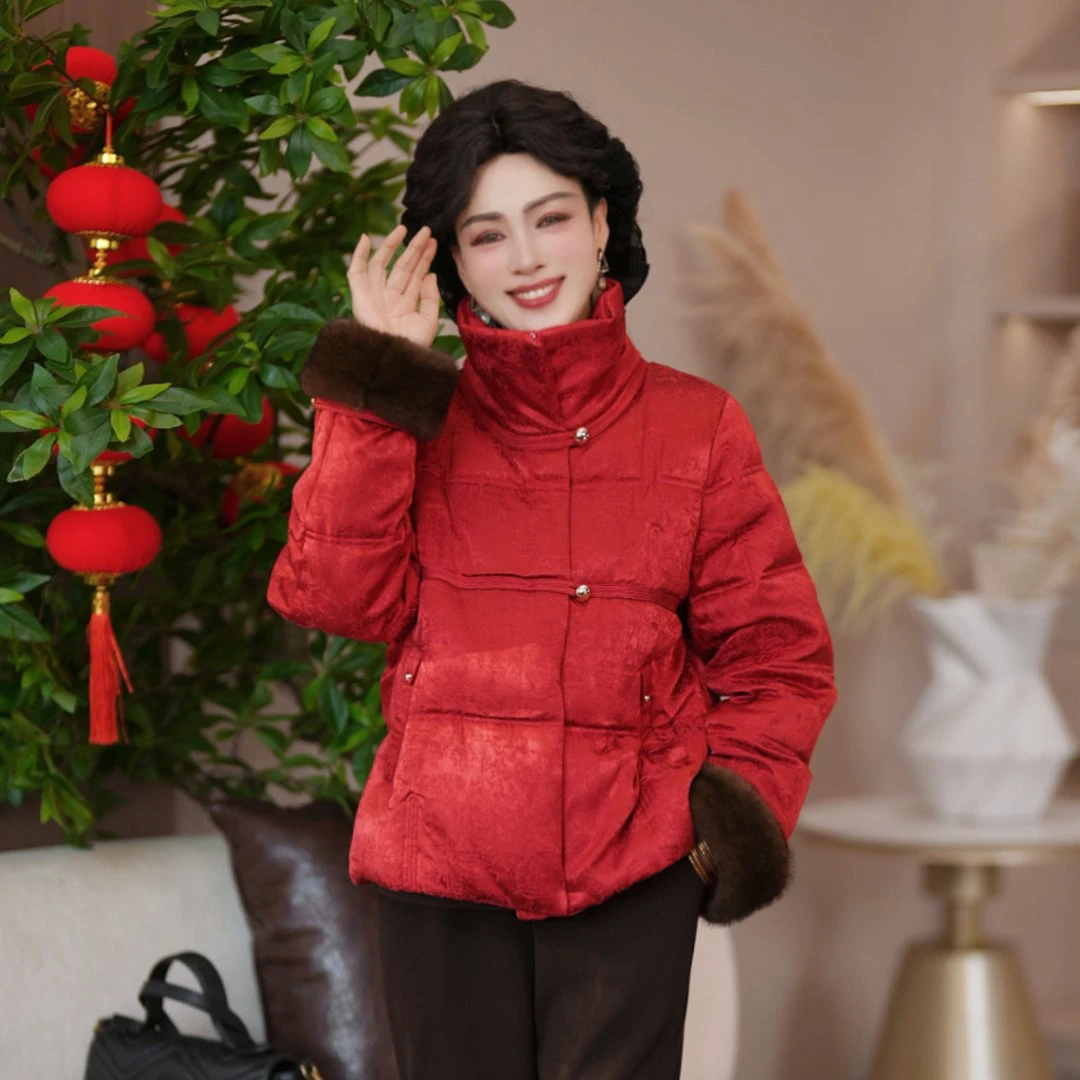 2025新款妈妈装气质冬装90白鸭绒羽绒服年货中年女装保暖冬季外套