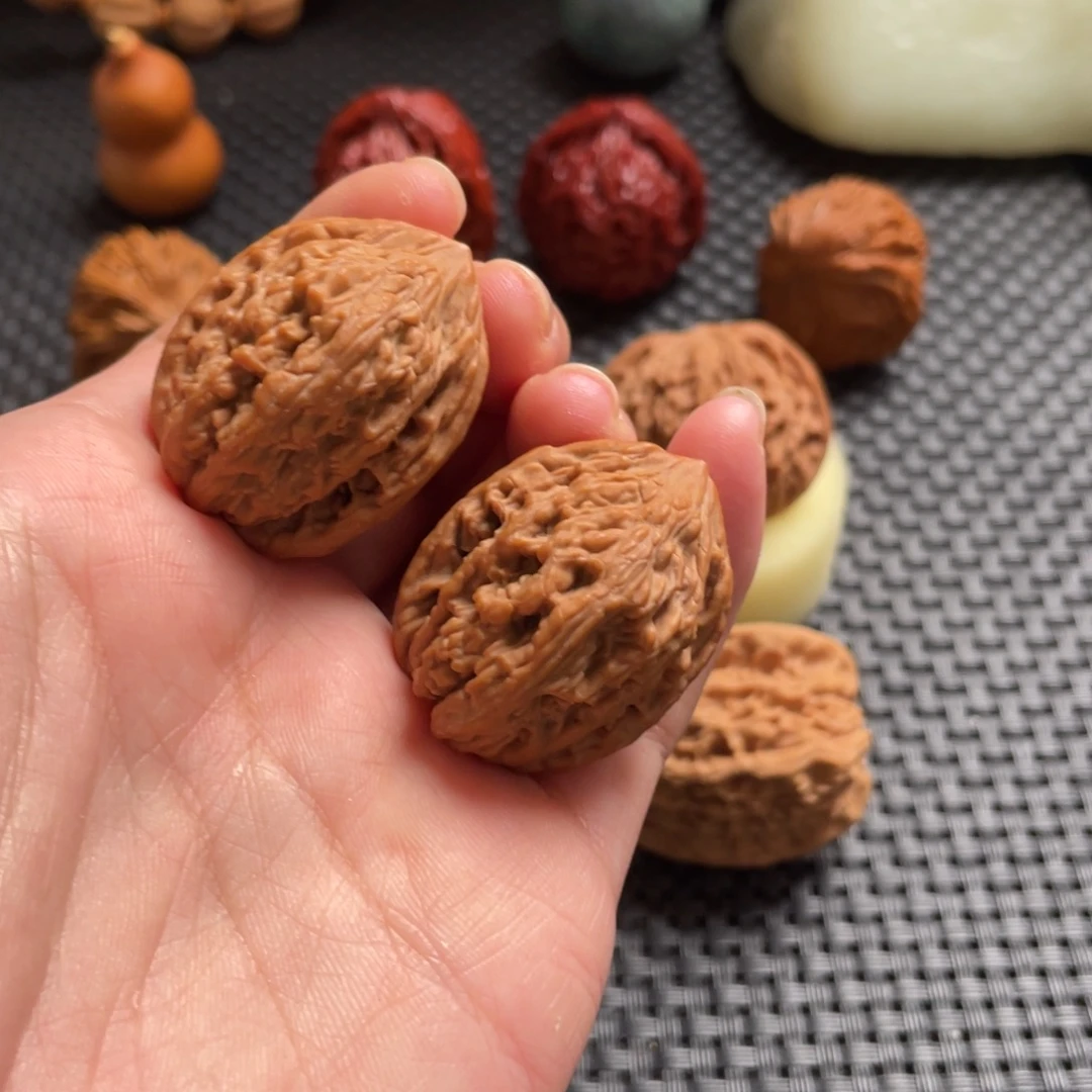 ****收吊坠文玩核桃虎头28全品