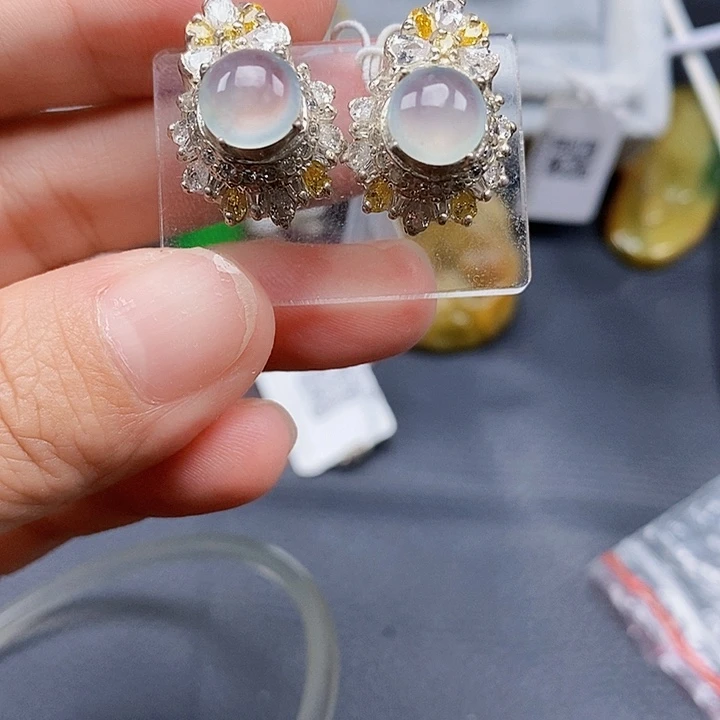 翡翠未镶嵌耳饰缅甸翡翠