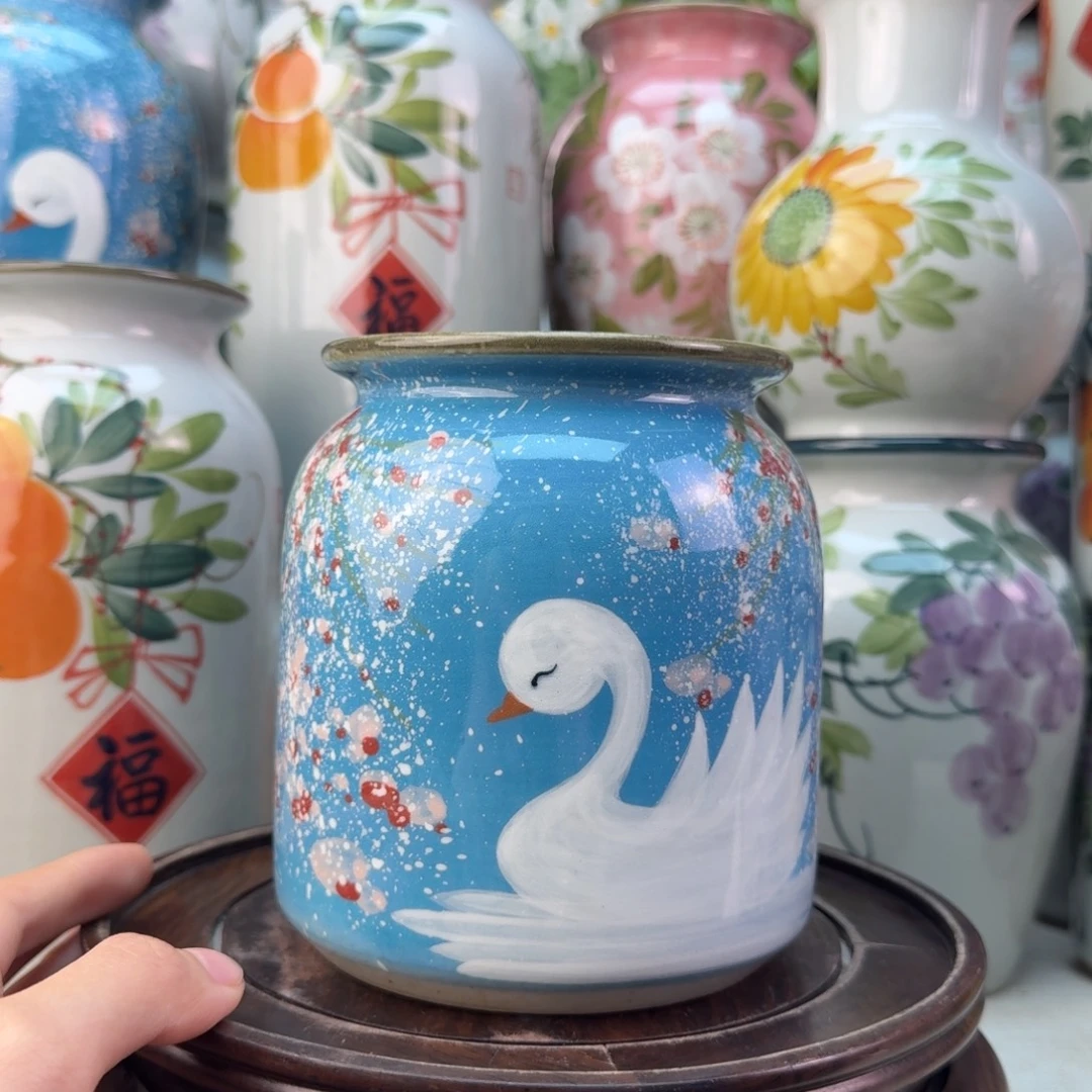 景德镇纯手绘陶瓷花瓶