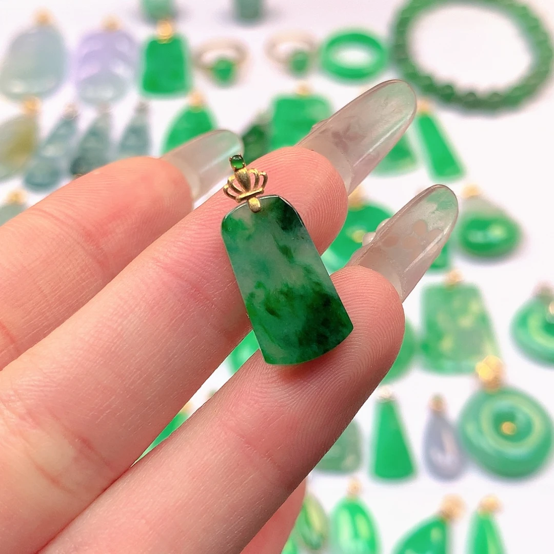 翡翠18K金镶嵌吊坠(不含链)