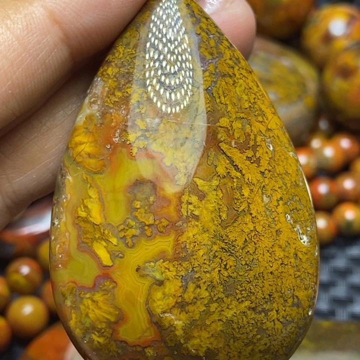 玛瑙/玉髓颈饰未镶嵌徽****家