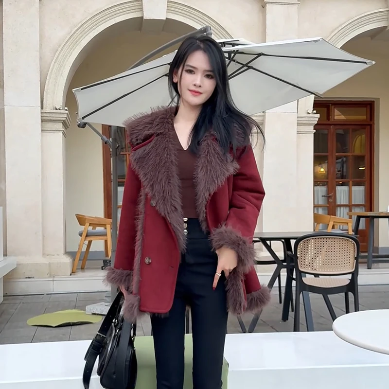 2025冬明星款时尚百搭防寒一体保暖毛毛外套女气质轻奢女装