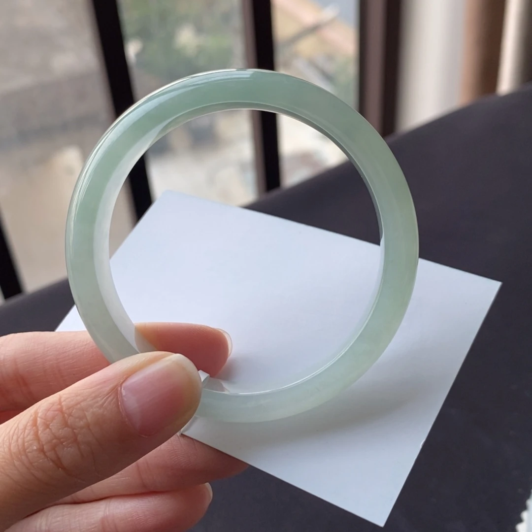 翡翠未镶嵌手镯54.5正圈冰胶晴绿