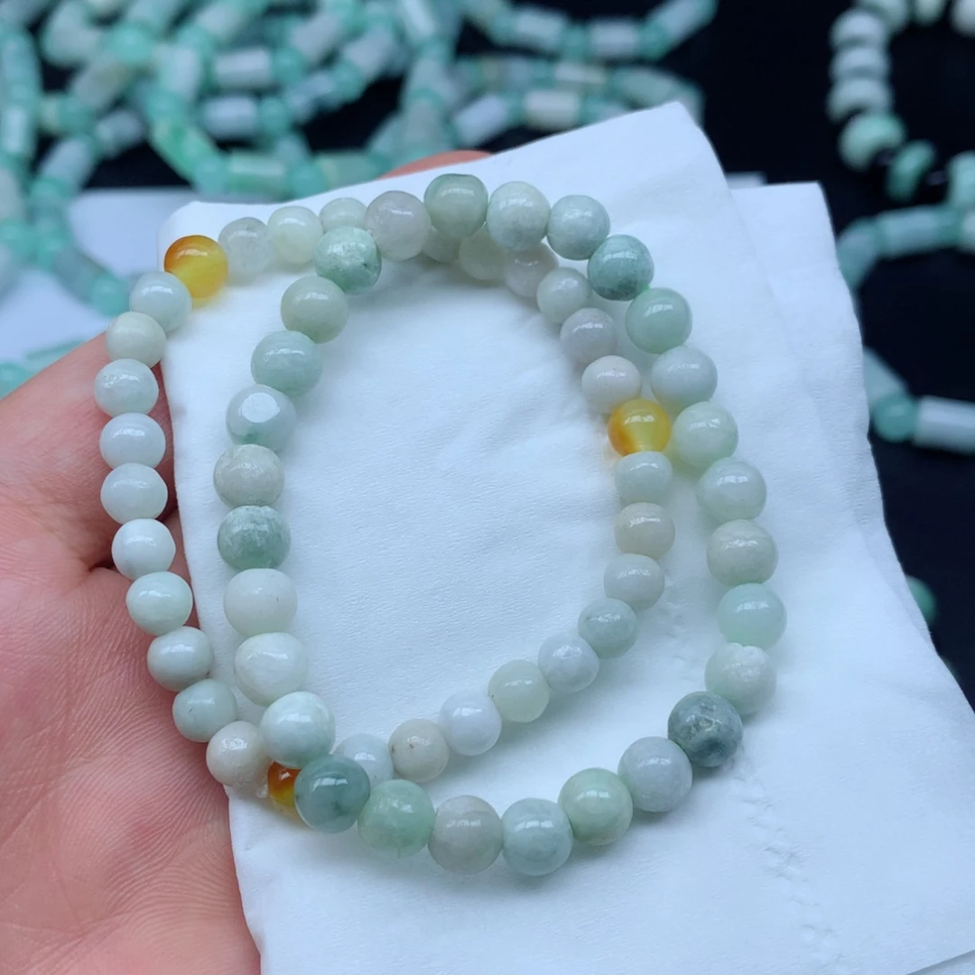 翡翠未镶嵌颈饰珠子