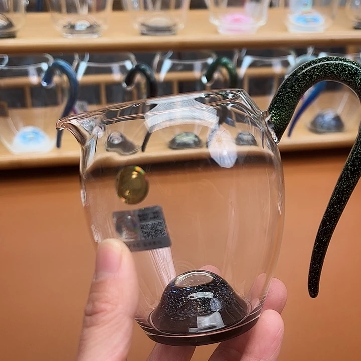 磊***子水晶玻璃吸管款斑斓