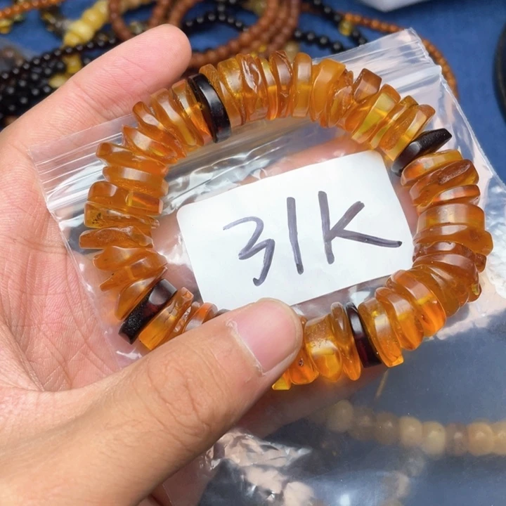 琥珀未镶嵌珠宝奇石