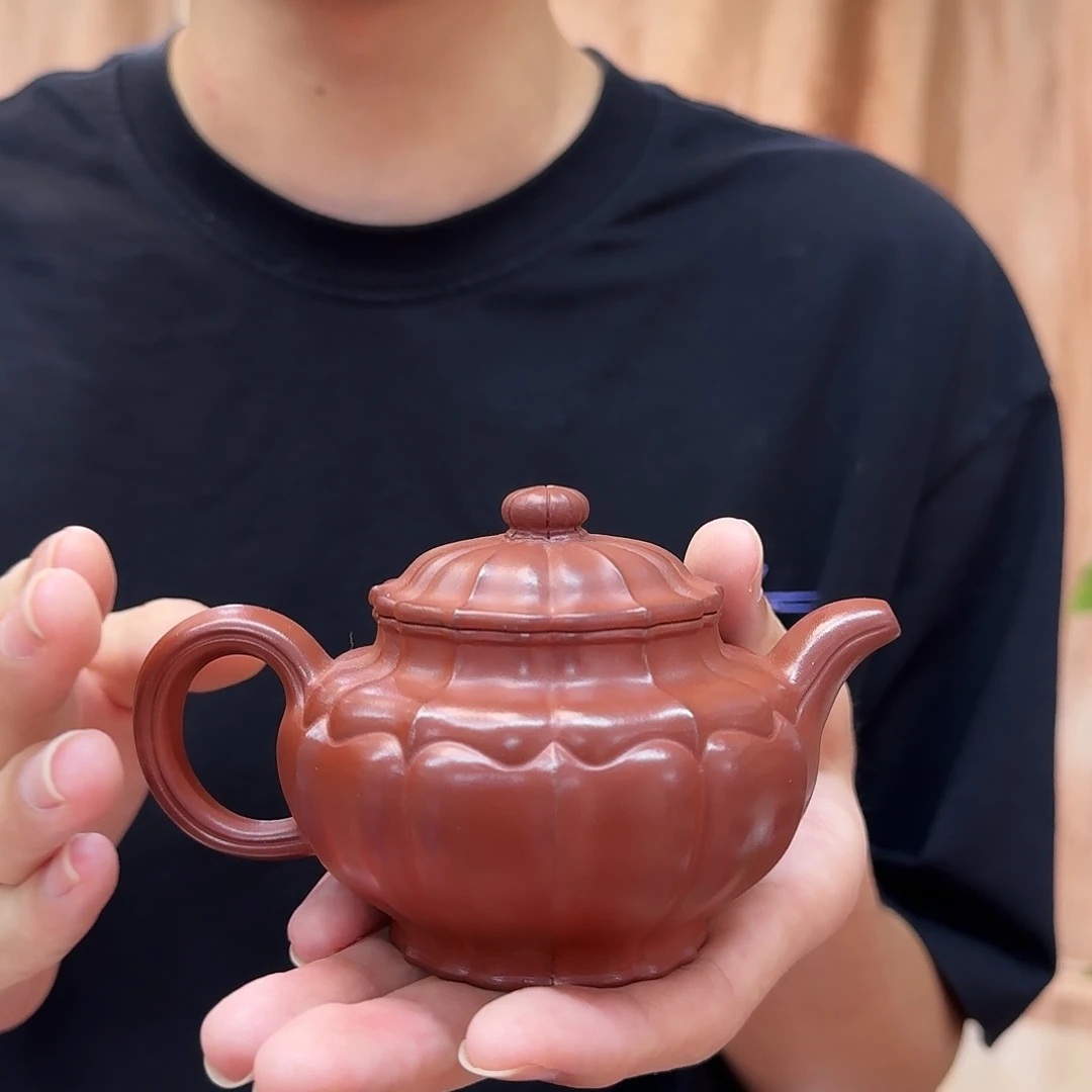 茶壶紫砂筋纹缀只160cc