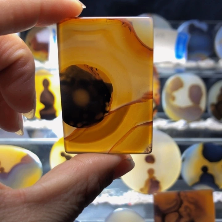 合金玛瑙/玉髓珠宝奇石91