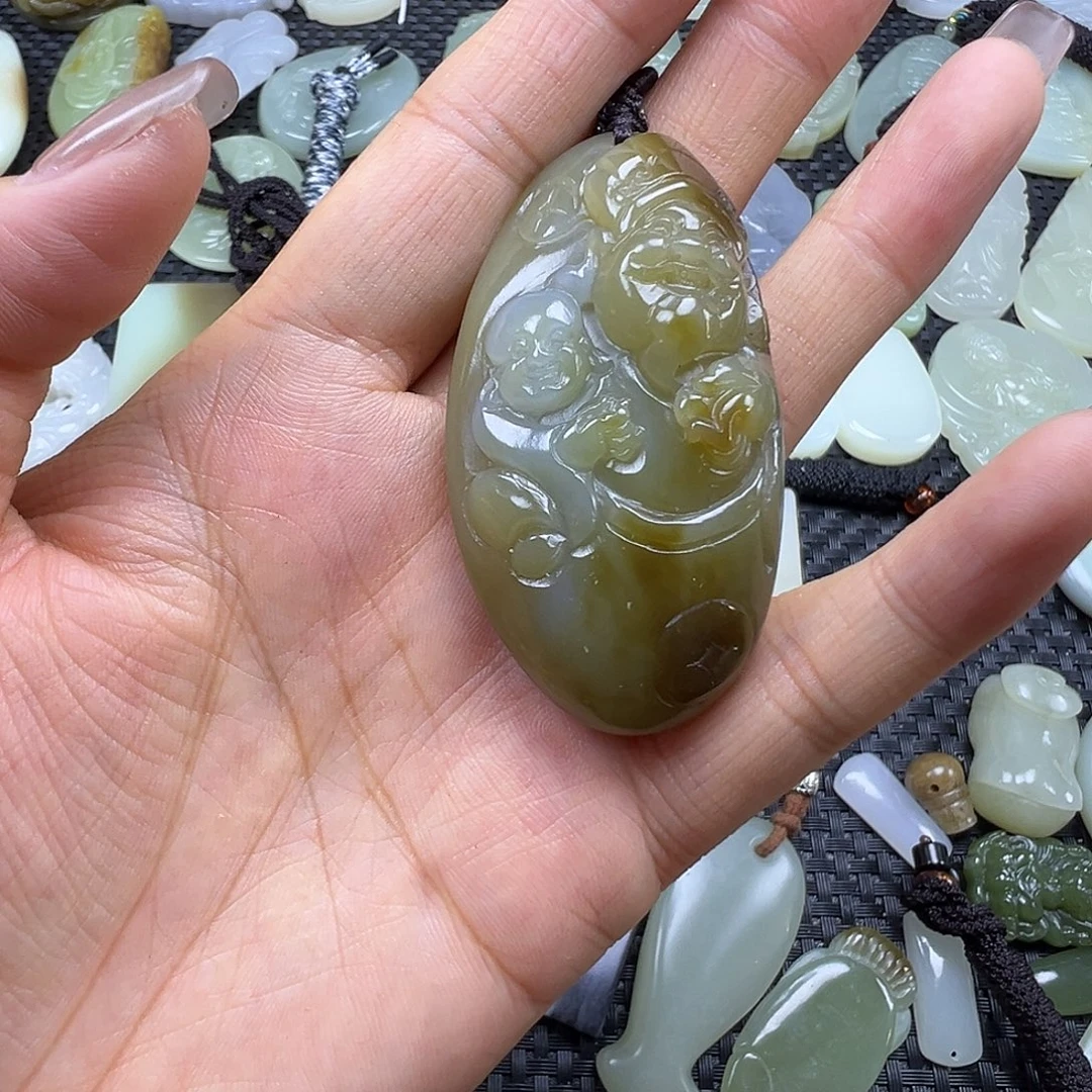 和田玉未镶嵌吊坠(不含链)微瑕漏