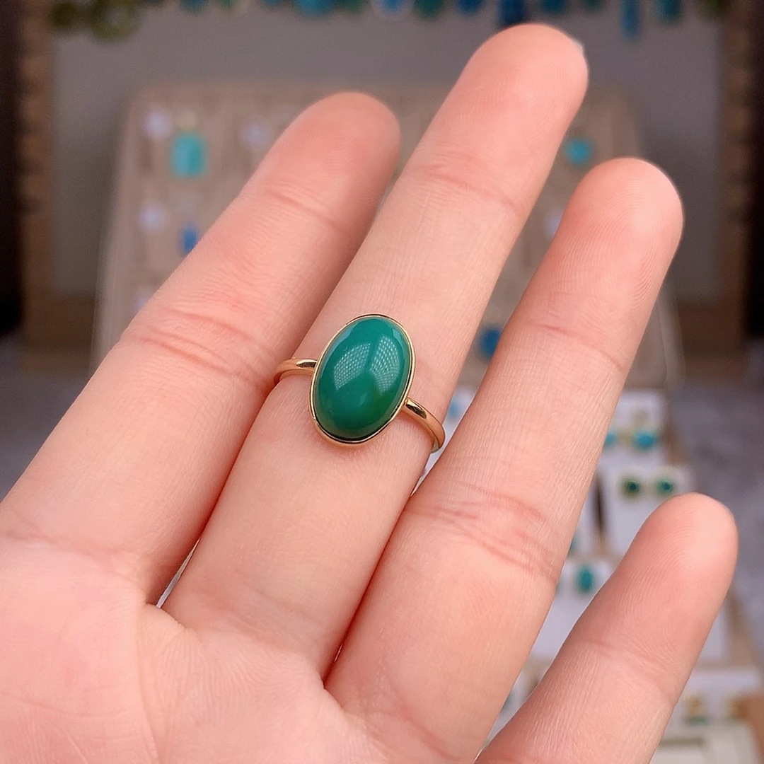 绿松石珠宝奇石18K金镶嵌