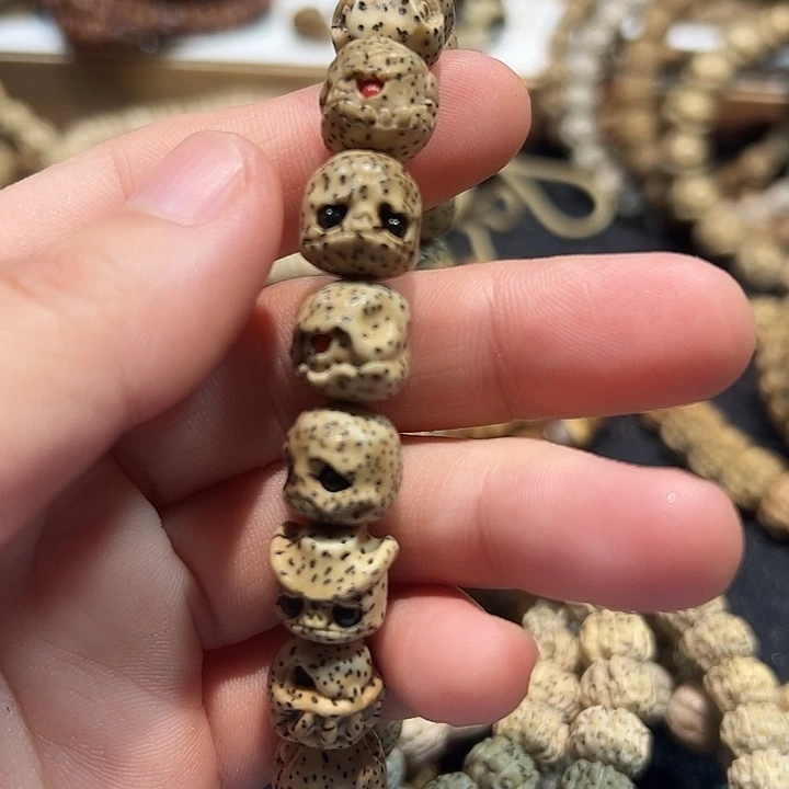 俊***.吊坠星月菩提星月菩提雕刻阿呆