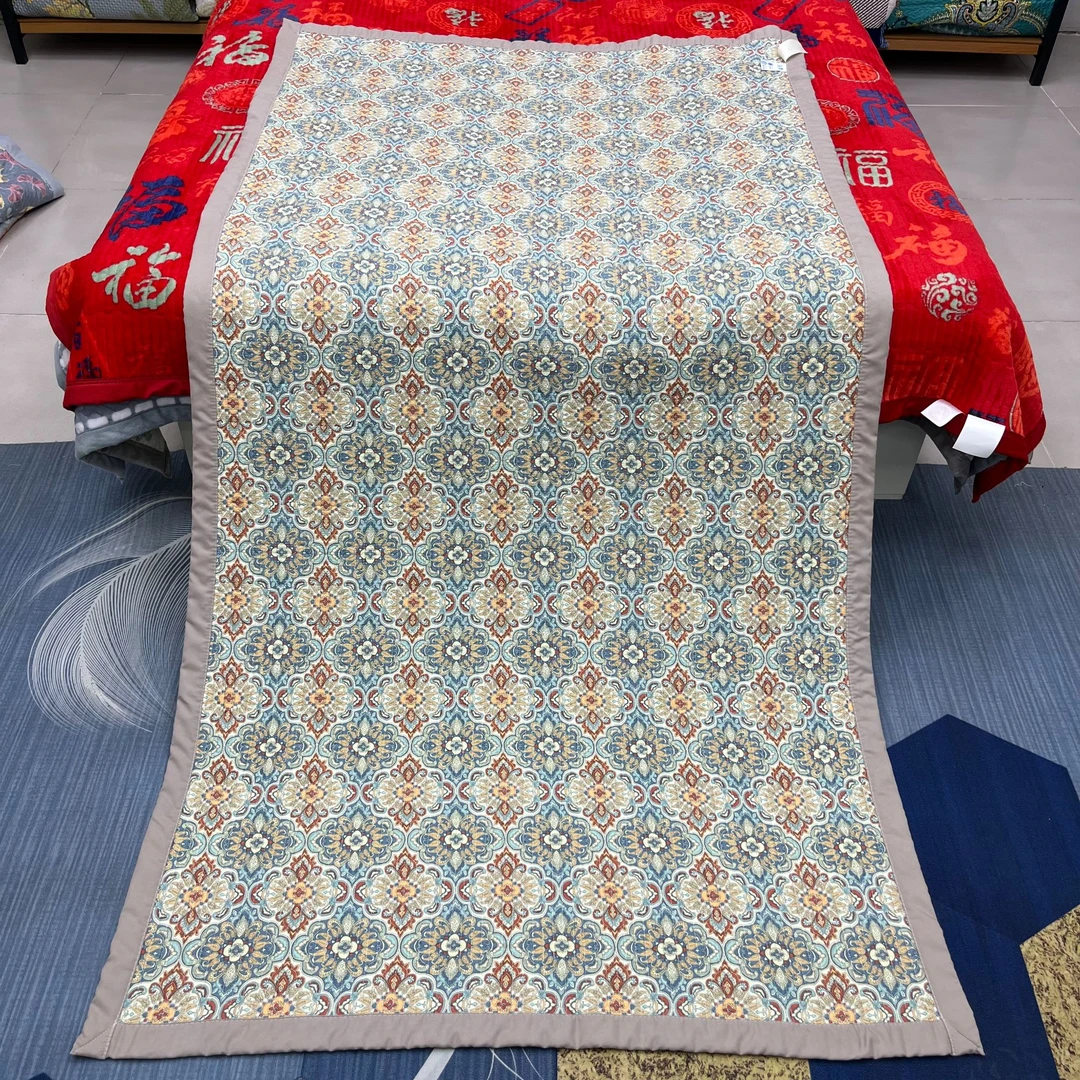 [欧花兰]-120*220木棉三层夹棉防滑沙发垫学生宿舍床盖