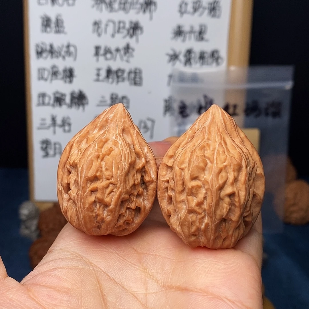 文玩核桃手串瓷瓶鸭嘴