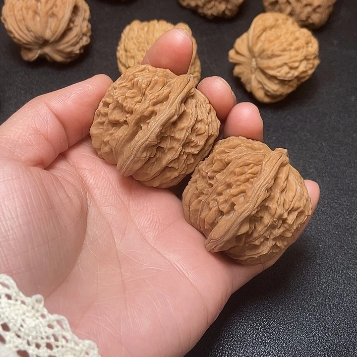 木质类狮子头四座楼