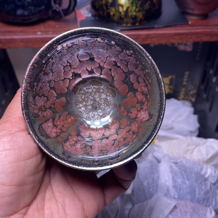 茶盏我在等车来呢吧