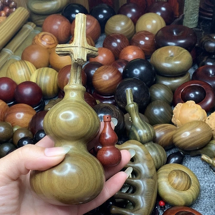 紫檀木类家具文Efuiggj