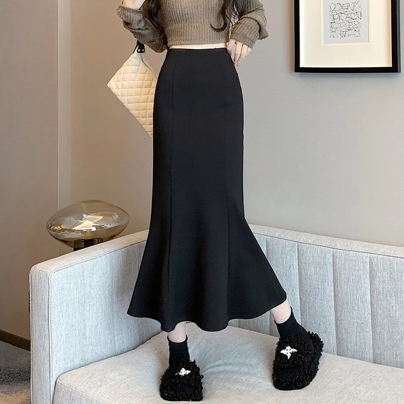 2025胖mm秋季大码后中隐形拉链半身裙女高腰裙中长款修身鱼尾裙潮