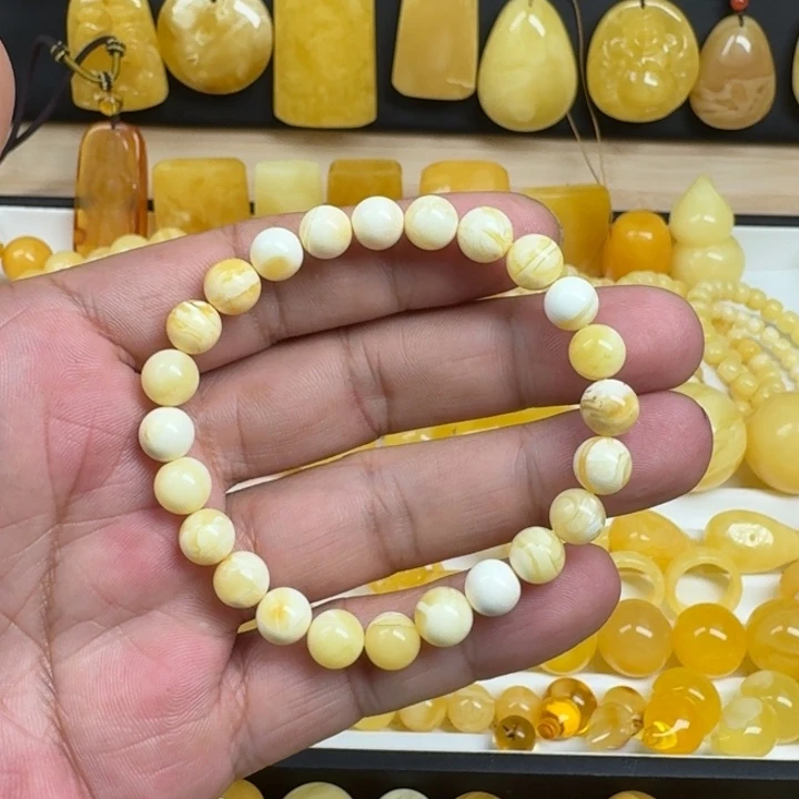 蜜蜡未镶嵌颈饰8+