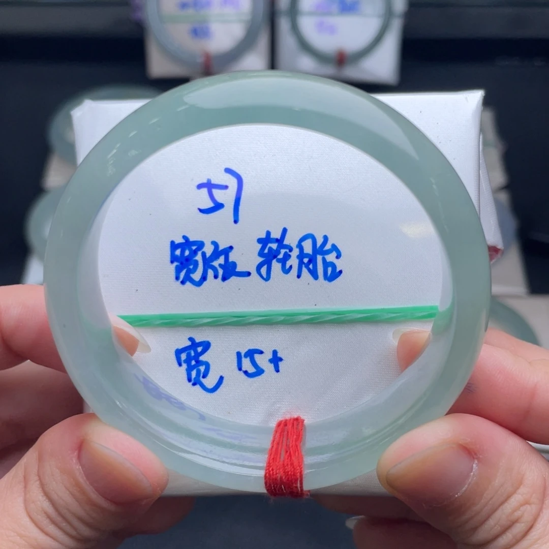 翡翠未镶嵌手镯翡翠手镯30