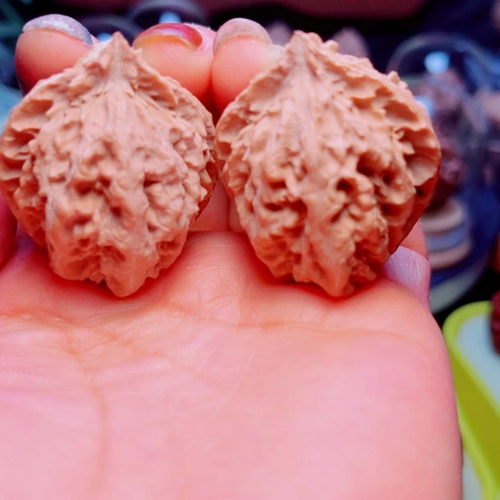 文玩核桃把件14号车