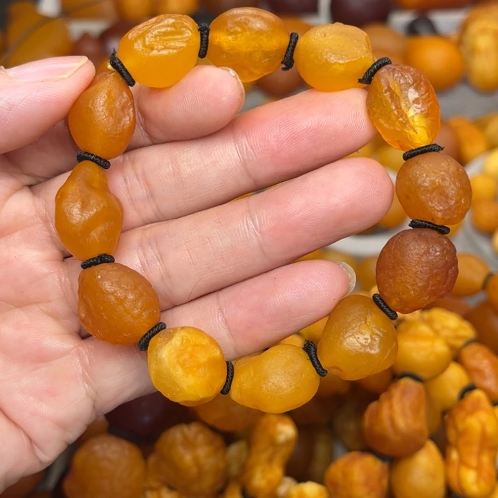 琥珀未镶嵌裸石天然蜜蜡手串