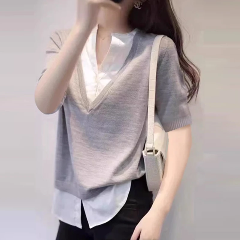 减龄薄款假两件冰丝短袖t恤女2025夏装新款百搭宽松V领针织衫上衣