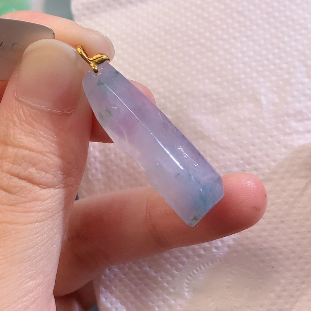 翡翠未镶嵌吊坠(不含链)40