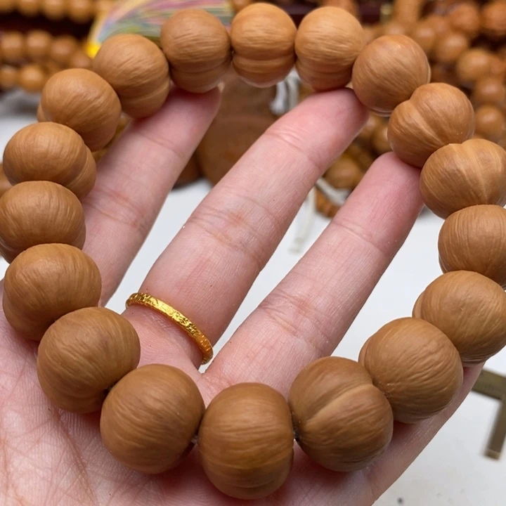 猴头核桃吊坠猴头屁桃