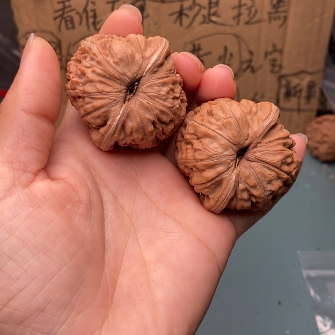 羽***。吊坠文玩核桃元宝1