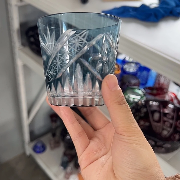 水晶玻璃平底款微瑕一个