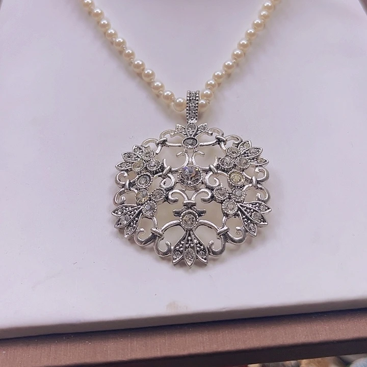 玻璃锌合金仿珍珠锌合金项链