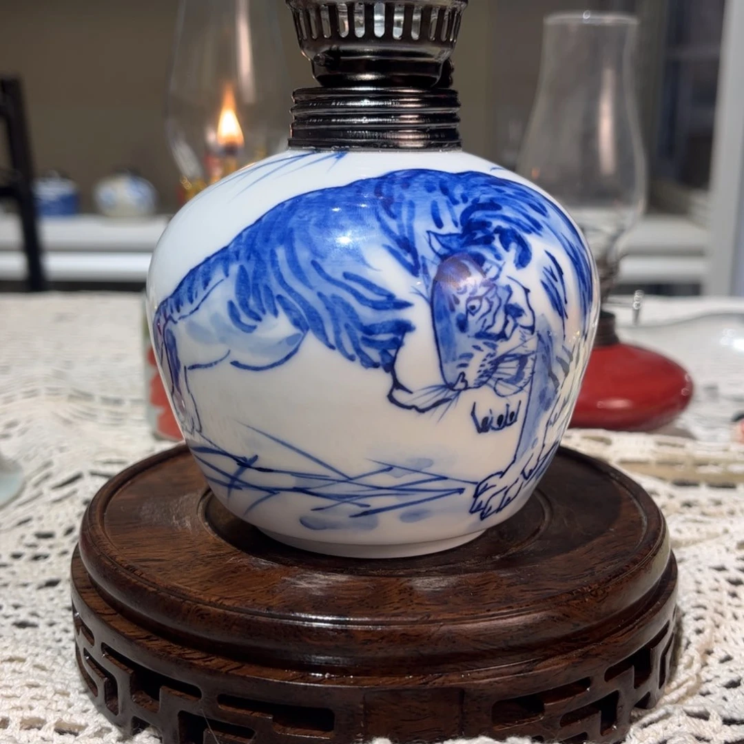 摆件景德镇陶瓷香薰灯